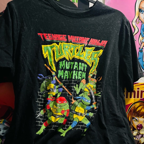 Nickelodeon Teenage Mutant Ninja Turtles Black Tee - Picture 2 of 2